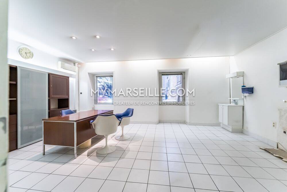 Appartement 2 pièces 60 m² · à Marseille 1er Arrondissement · 60 m² · 225 000 €