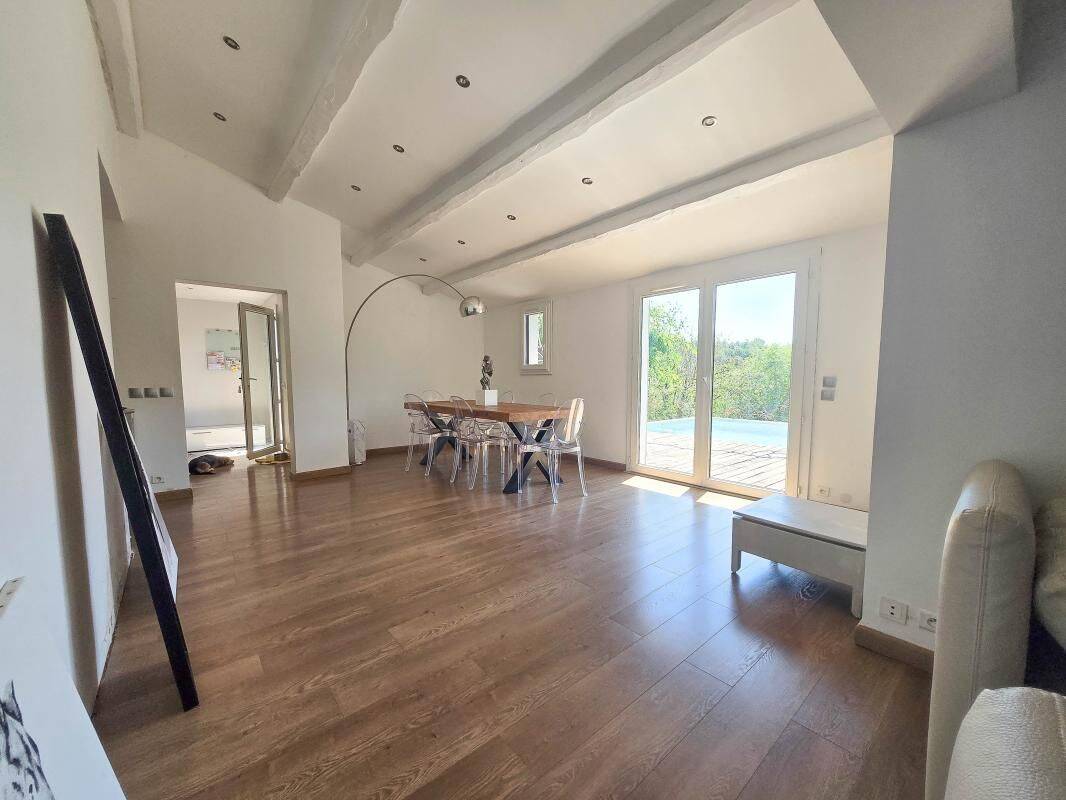 Maison 5 pièces 188 m² · à Biot · 188 m² · 799 000 €