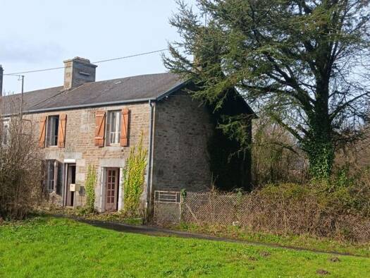 Maison à vendre 57 000 € 3 pièces 2 chambres 60 m² 685 m² de terrain Coulouvray-Boisbenâtre 50670