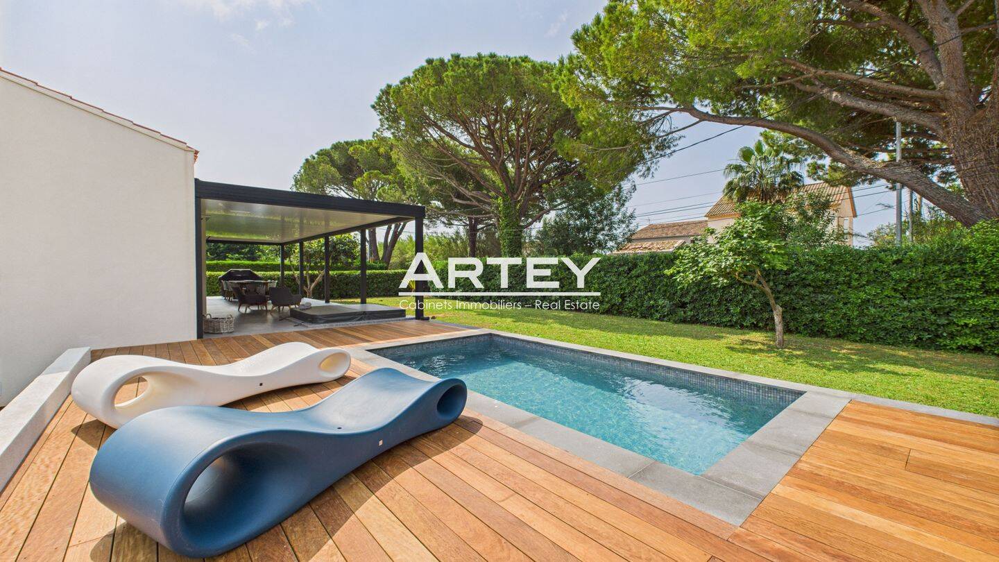 Maison 5 pièces 142 m² · à Hyères · 142 m² · 1 040 000 €