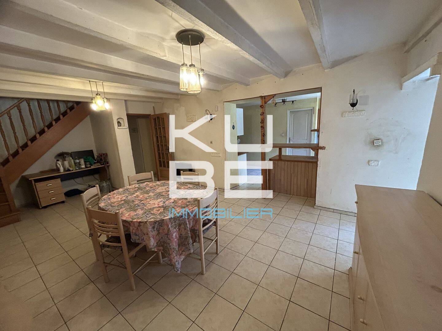 Maison 6 pièces 193 m² · à Rémilly · 193 m² · 129 900 €
