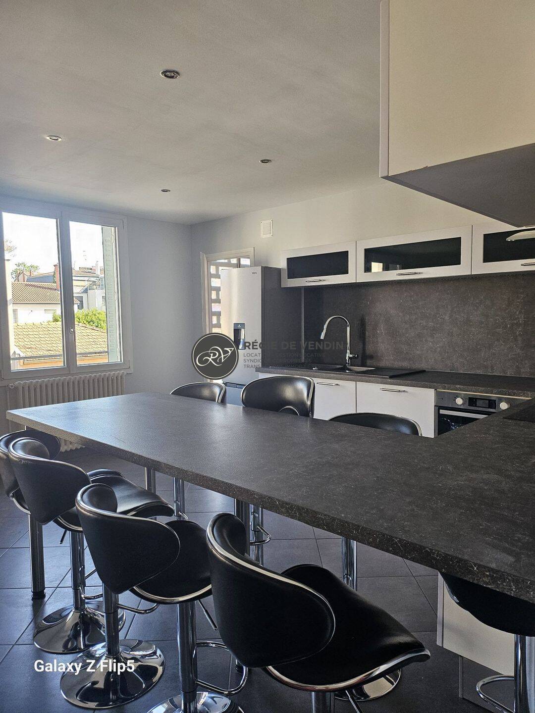 Appartement 2 pièces 59 m² · à Lyon 3ème Arrondissement · 58,7 m² · 1 100 €