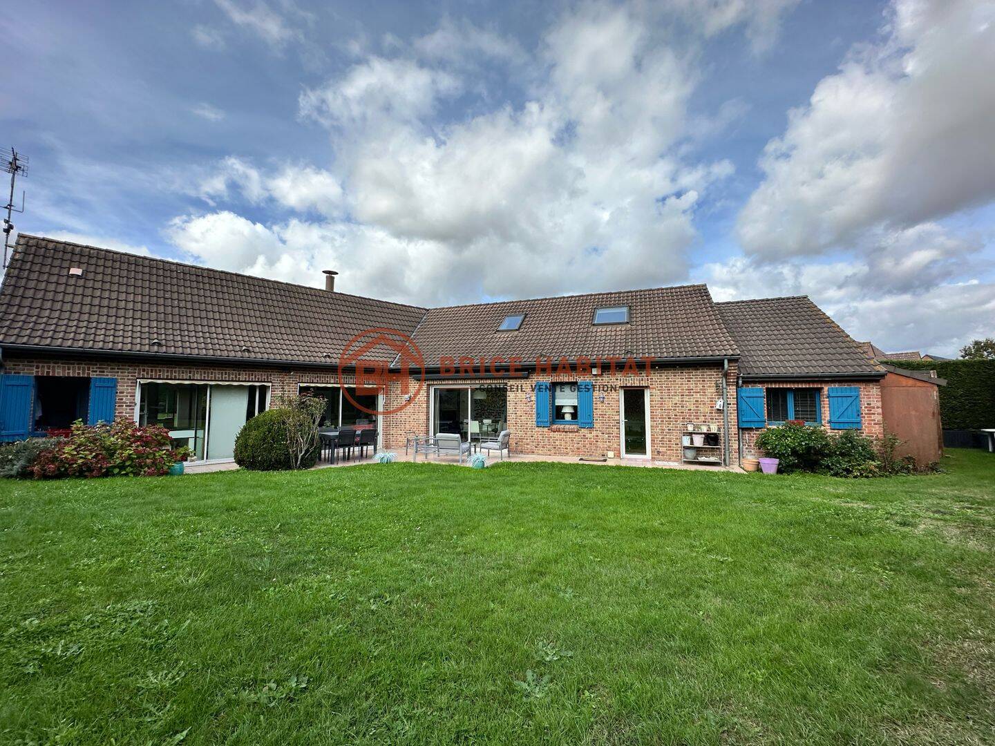 Maison 6 pièces 173 m² · à Bourghelles · 173 m² · 619 000 €