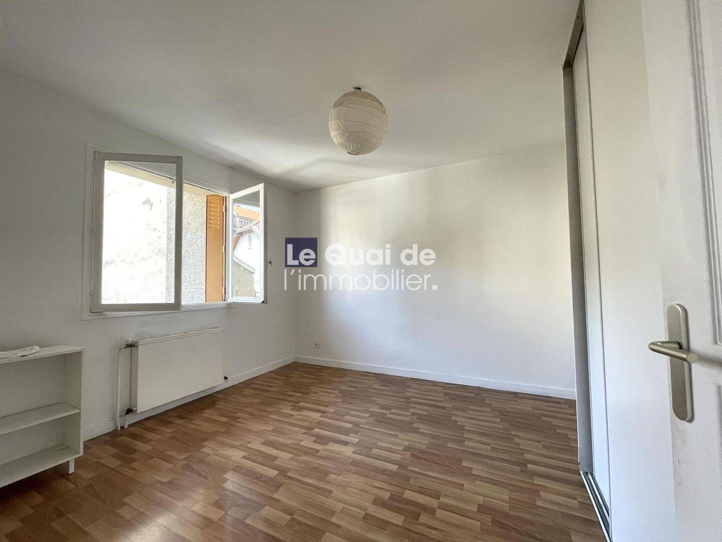 Appartement 2 pièces 34 m² · à Grenoble · 33,6 m² · 500 €