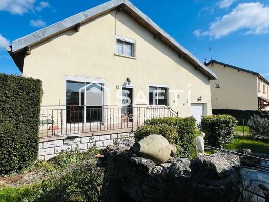 Maison à vendre 128 000 € 5 pièces 3 chambres 101 m² 689 m² de terrain Chaillevois 02000