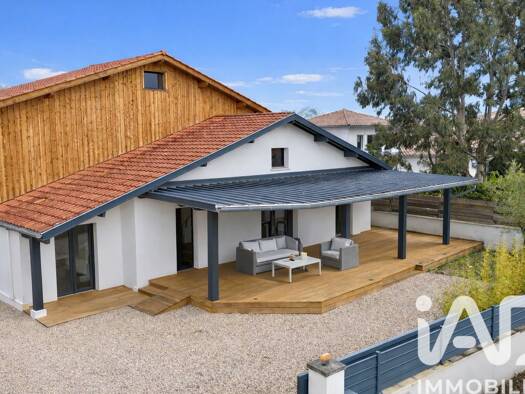 Maison à vendre 669 000 € 6 pièces 4 chambres 150 m² 596 m² de terrain Tosse 40230