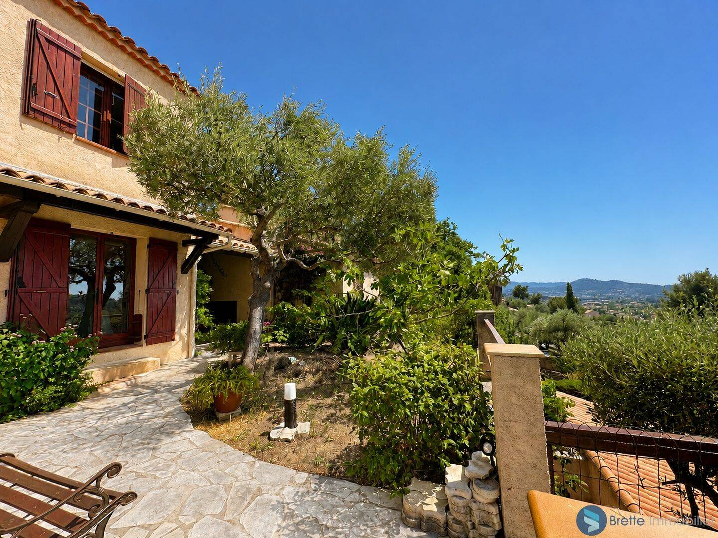 Maison 4 pièces 109 m² · à Ollioules · 109,2 m² · 490 000 €