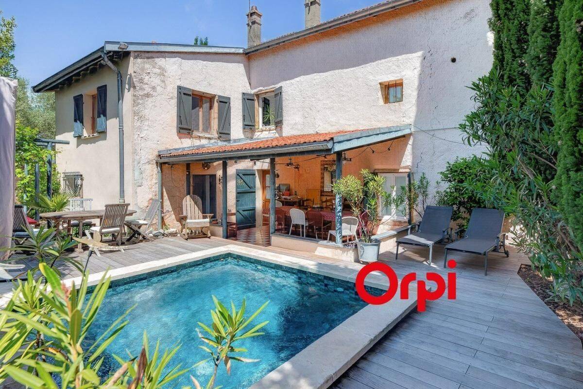 Maison 5 pièces 165 m² · à Oullins-Pierre-Bénite · 165 m² · 625 000 €