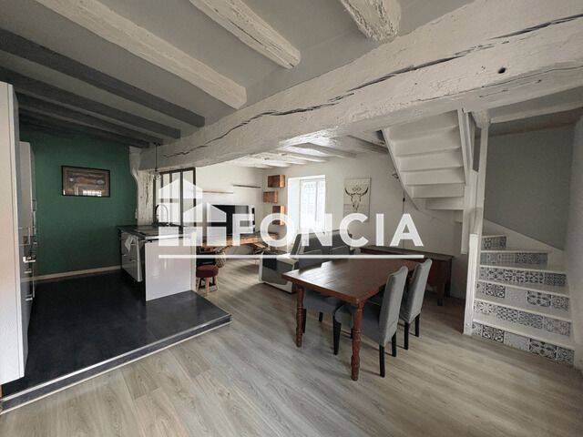 Maison 4 pièces 80 m² · à Monnaie · 80,3 m² · 900 €