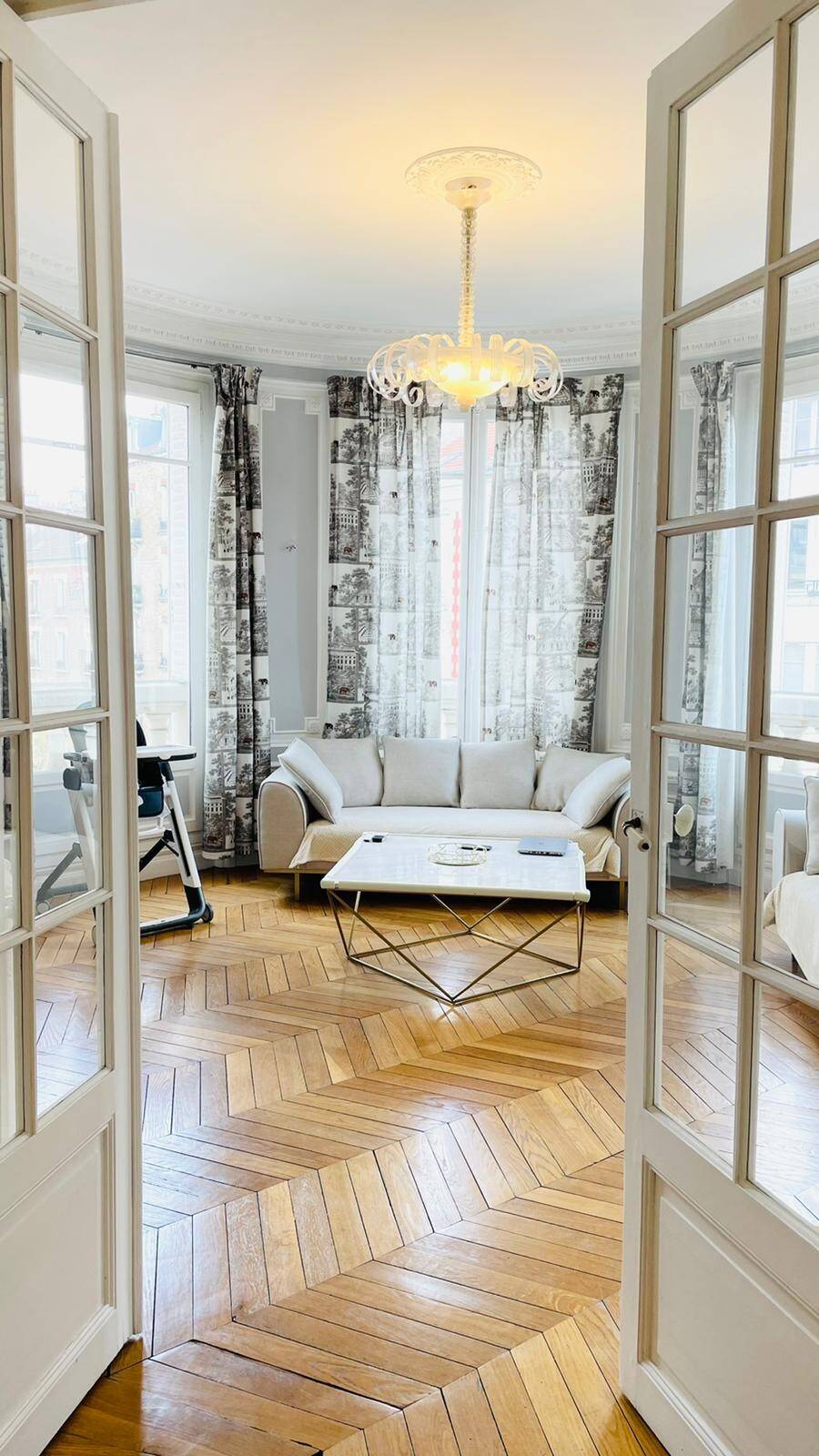 Appartement 4 pièces 116 m² · à Le Raincy · 116 m² · 2 390 €/mois