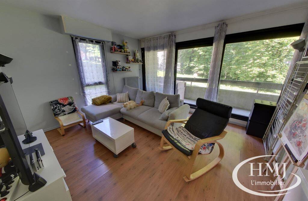 Appartement 3 pièces 61 m² · à Le Coudray-Montceaux · 61 m² · 165 900 €