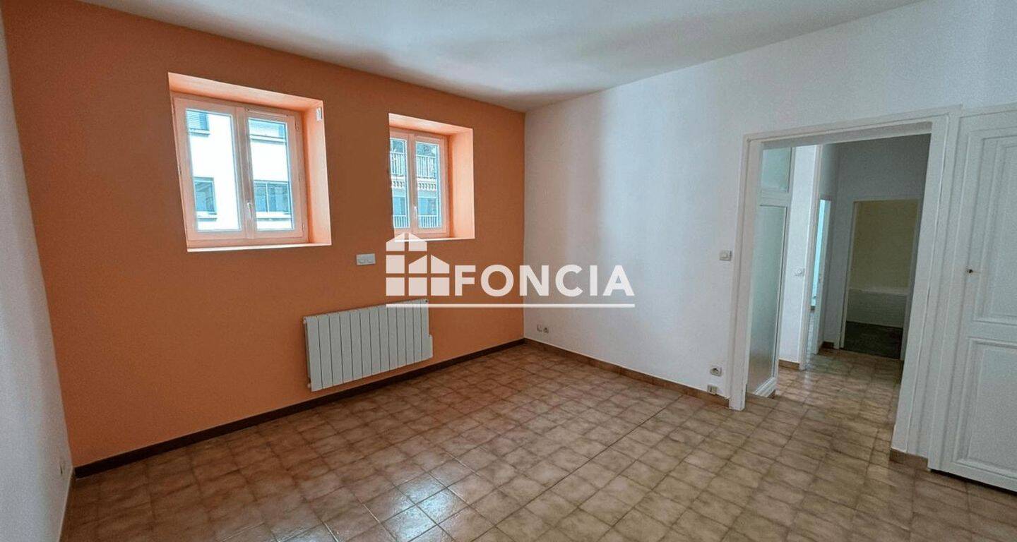 Appartement 3 pièces 49 m² · à Lyon 7ème Arrondissement · 48,8 m² · 830 €/mois