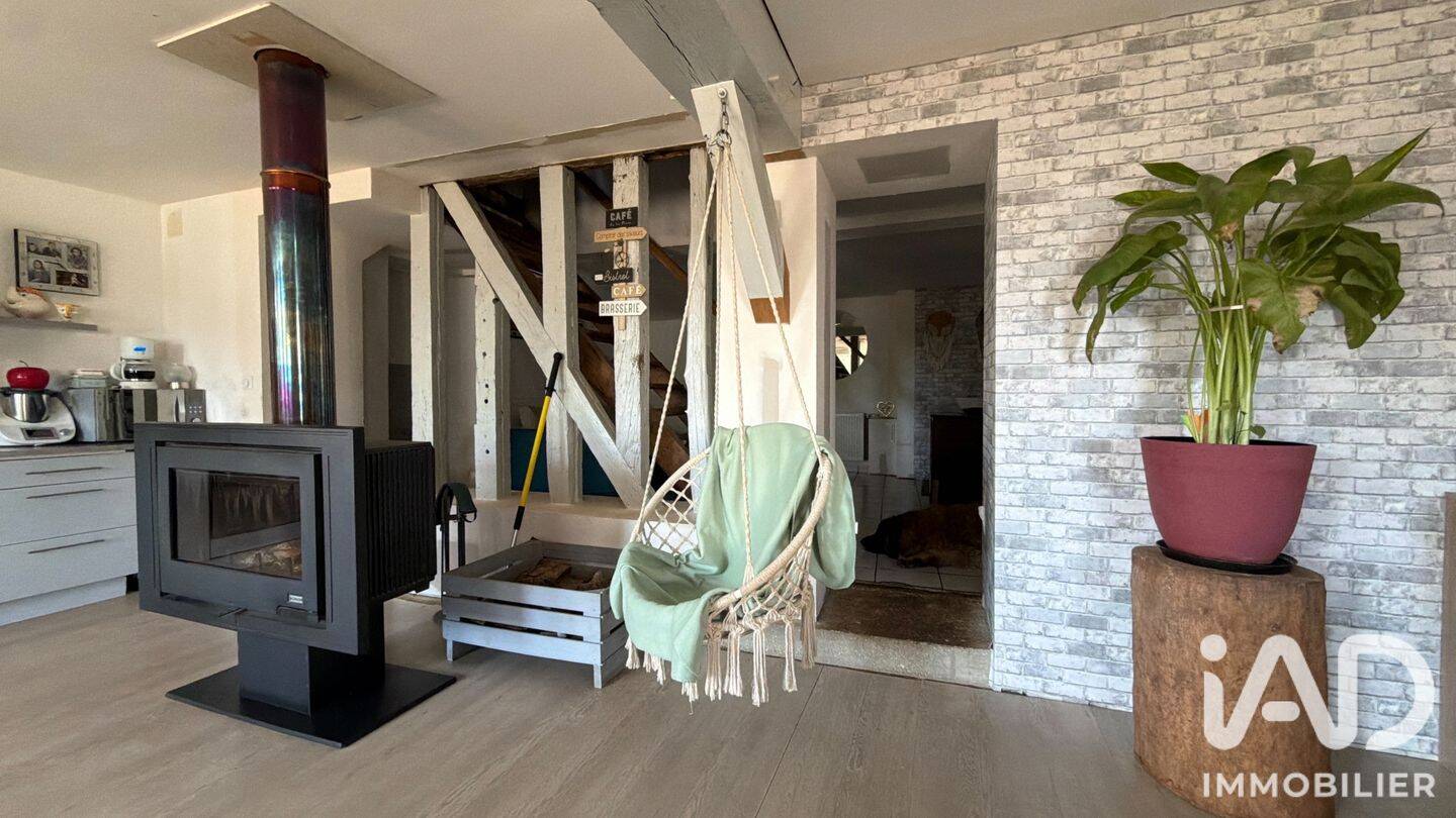 Maison 7 pièces 208 m² · à Wassy · 208 m² · 129 000 €