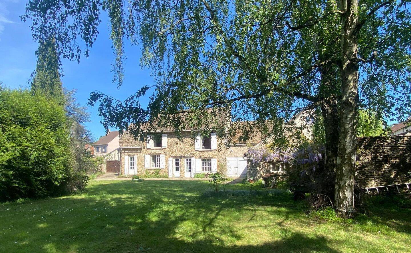Maison 7 pièces 187 m² · à Bazainville · 187 m² · 546 000 €