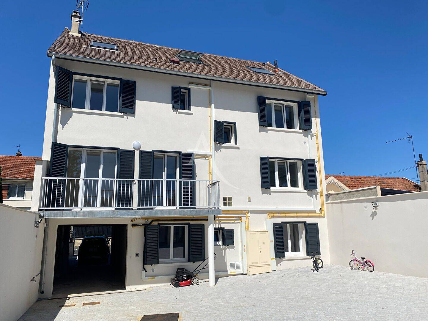 Appartement 3 pièces 51 m² · à Saint-Michel-sur-Orge · 51 m² · 1 012 €