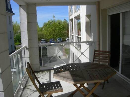 Appartement à louer 630 € 2 pièces 1 chambre 43,4 m² 1er étage De Gaulle-Ménardière Saint-Cyr-sur-Loire 37540