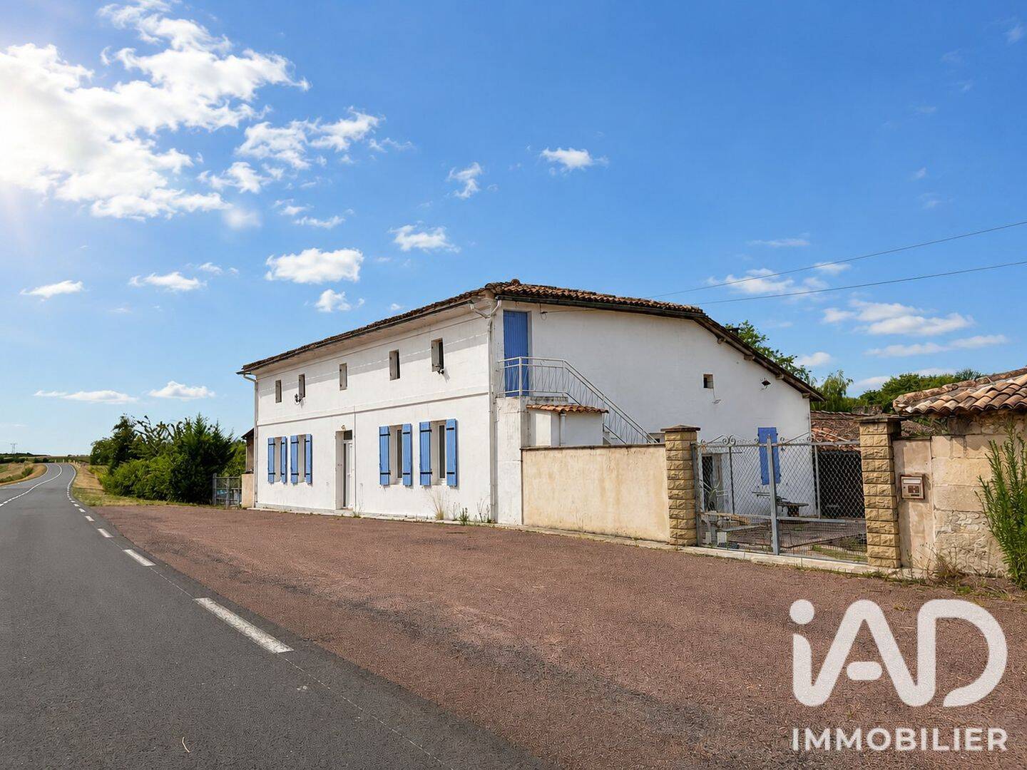 Maison 6 pièces 172 m² · à Saint-Palais-de-Négrignac · 172 m² · 185 000 €