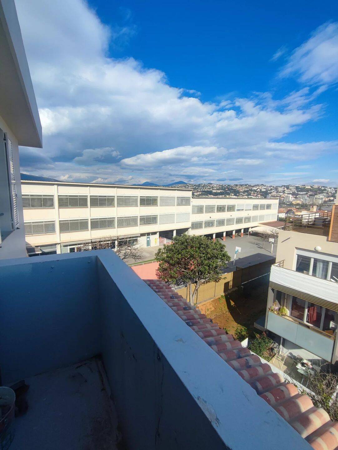 Appartement 3 pièces 56 m² · à Saint-Laurent-du-Var · 56,1 m² · 1 090 €/mois