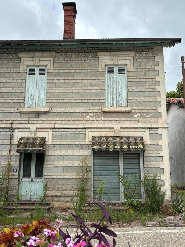 Maison 5 pièces 159 m² · à Rion-des-Landes · 159 m² · 98 000 €