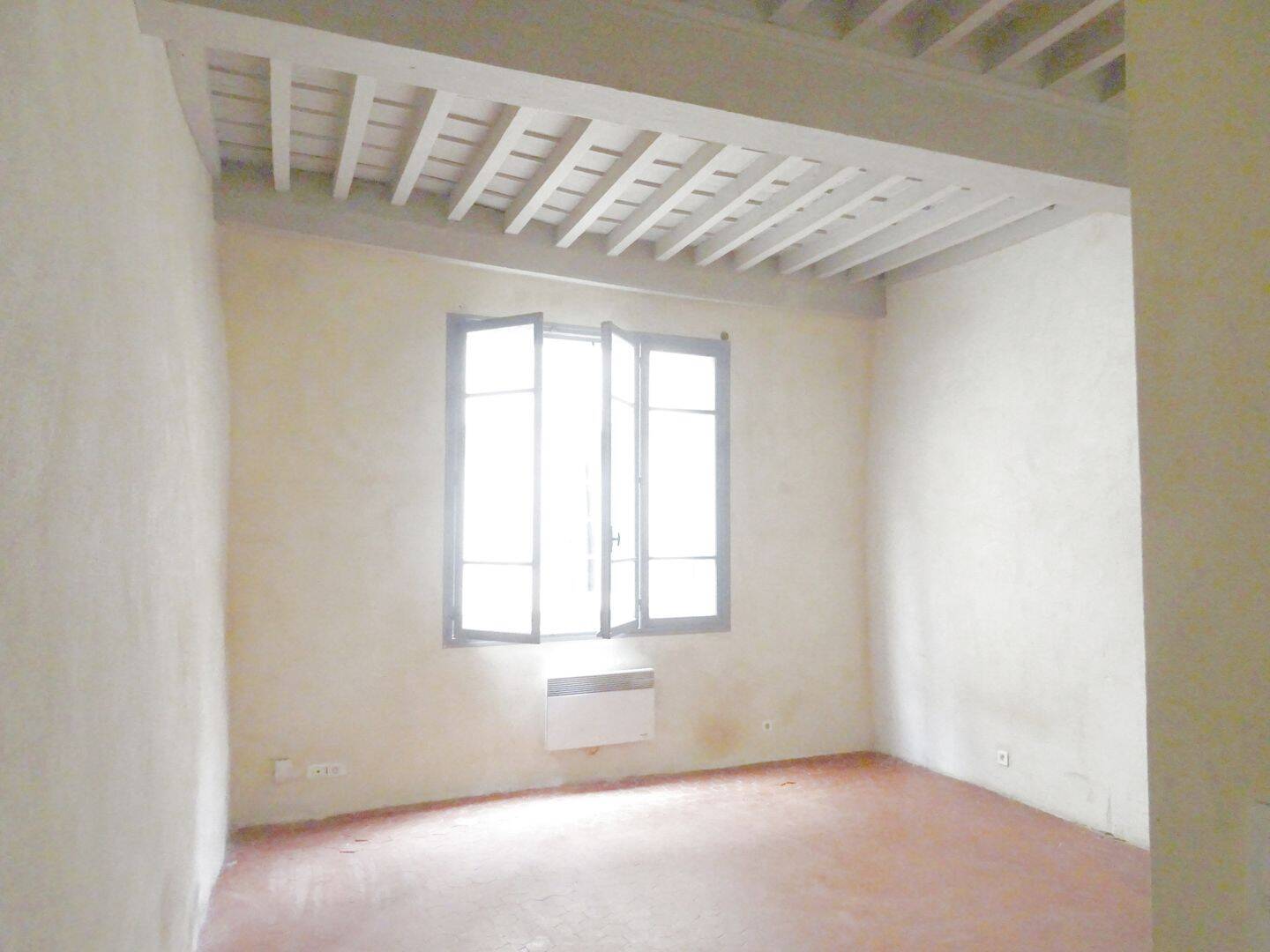 Appartement 1 pièce 30 m² · à Avignon · 29,6 m² · 425 €