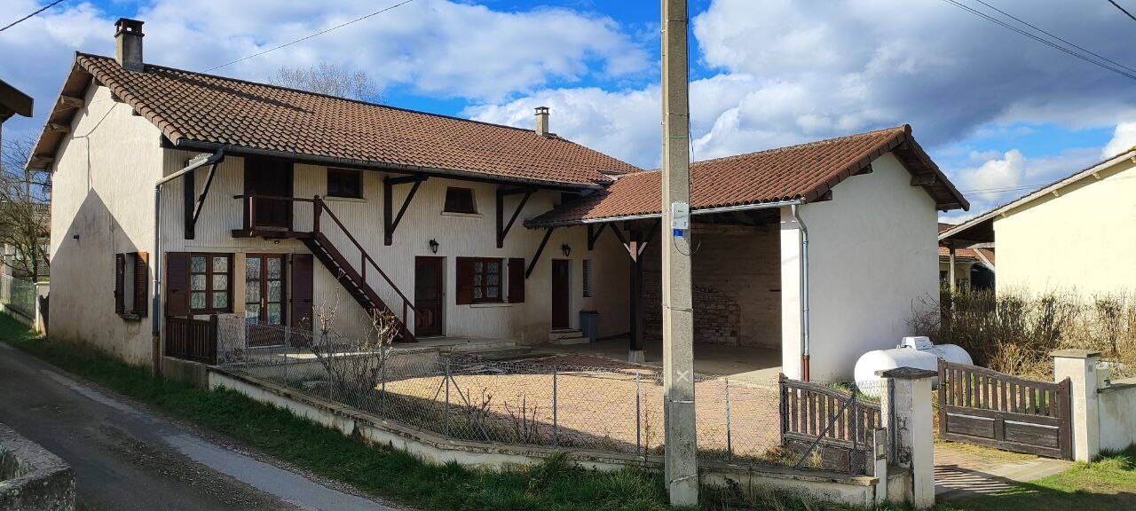 Maison 1 pièce 110 m² · à Sermoyer · 110 m² · 157 000 €