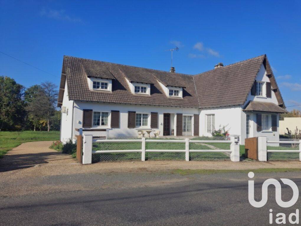 Maison 6 pièces 148 m² · à Myennes · 148 m² · 230 000 €