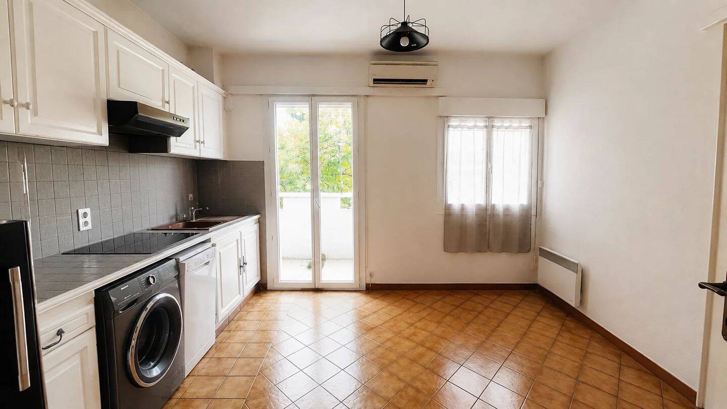 Appartement 4 pièces 83 m² · à Arles · 83 m² · 917 €/mois