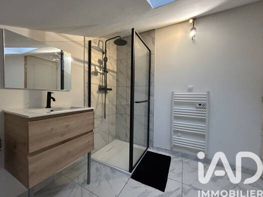 Appartement à vendre 60 000 € 3 pièces 1 chambre 44 m² Étage 2/4 Bas et Centre Hauts de Bienne 39400