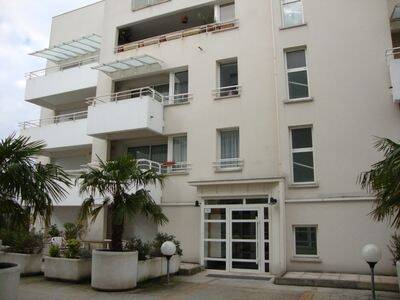 Appartement 3 pièces 65 m² · à Bordeaux · 65,4 m² · 864 €/mois