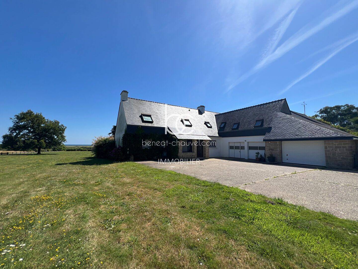 Maison 10 pièces 233 m² · à Sarzeau · 233 m² · 1 050 000 €