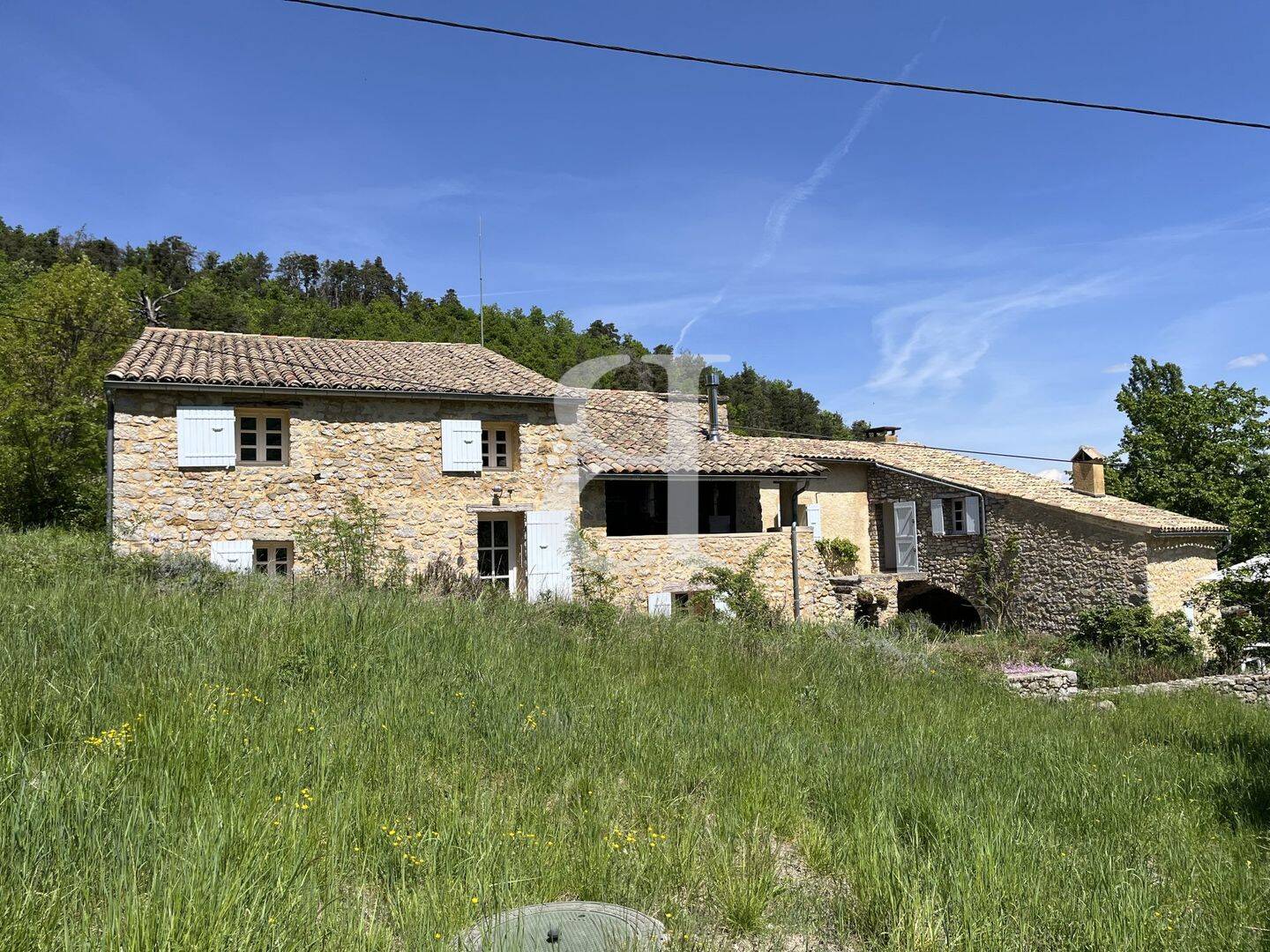 Maison 11 pièces 332 m² · à Lemps · 332 m² · 750 000 €