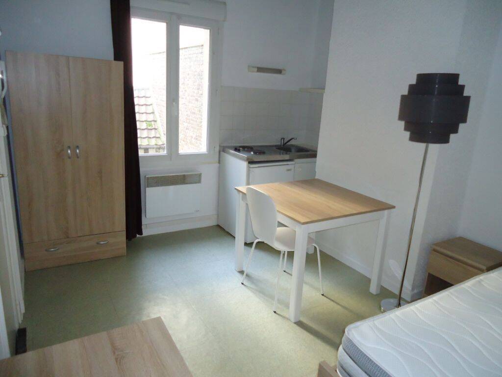 Appartement 1 pièce 13 m² · à Compiègne · 13,1 m² · 425 €