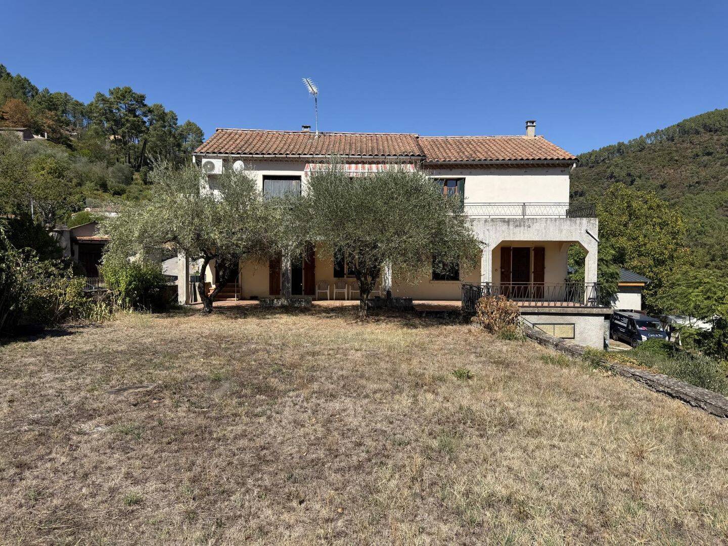 Maison 9 pièces 200 m² · à Peyremale · 200 m² · 208 000 €