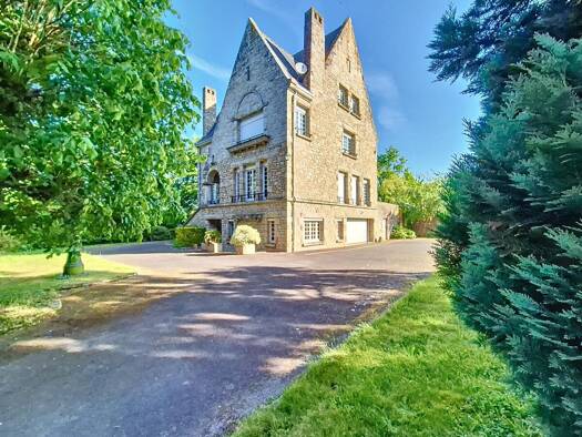 Maison à vendre 413 960 € 12 pièces 5 chambres 249 m² 3 800 m² de terrain Plélan-le-Petit 22980