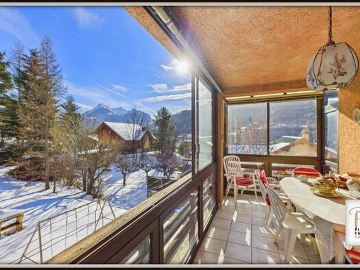 Maison à vendre 653 000 € 7 pièces 5 chambres 183 m² 1 592 m² de terrain Briancon Nord Briançon 05100