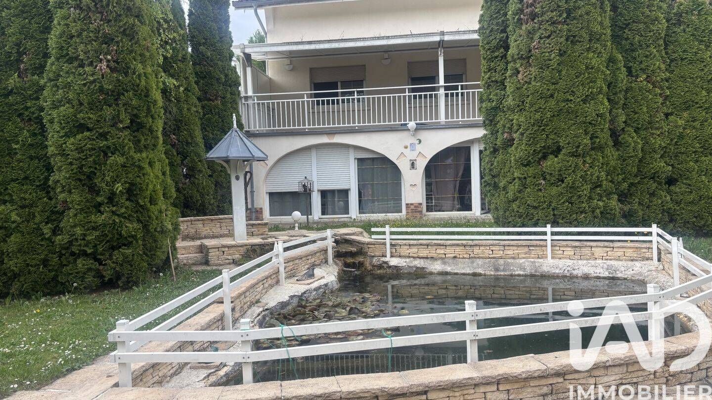Maison 11 pièces 302 m² · à Hérimoncourt · 302 m² · 340 000 €