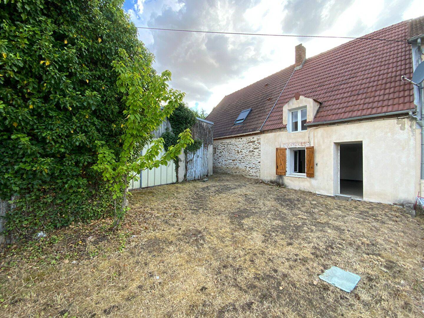 Maison 4 pièces 97 m² · à Genouillac · 97 m² · 84 000 €