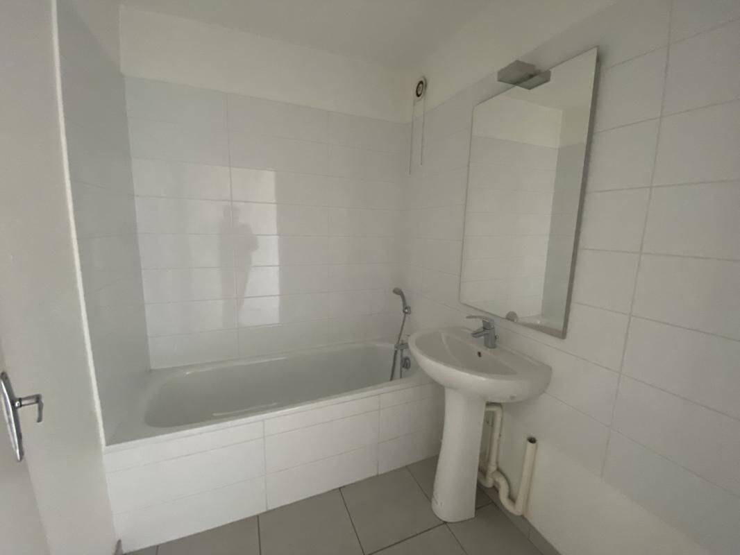 APPARTEMENT — 6