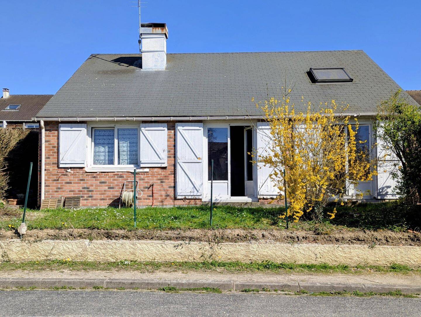 Maison 6 pièces 122 m² · à Galluis · 122,3 m² · 249 000 €