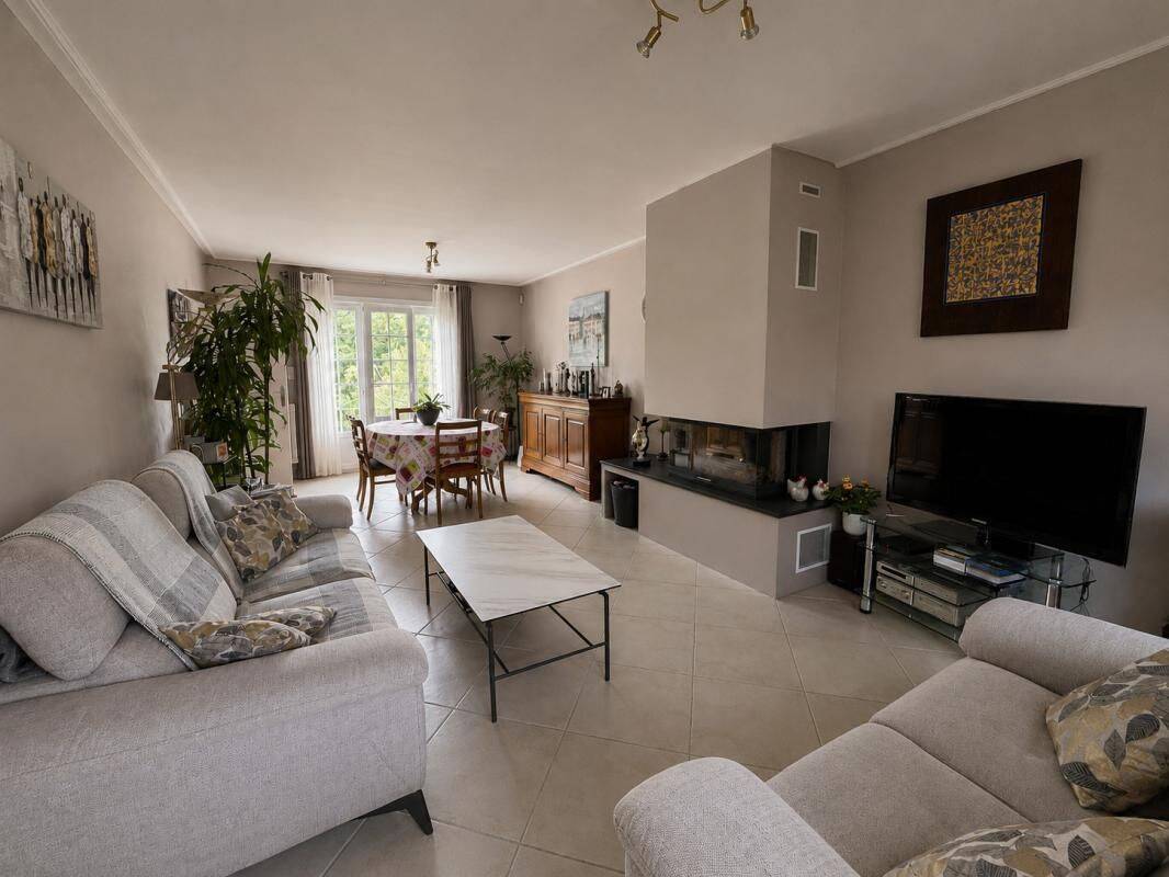 Maison 4 pièces 96 m² · à Villeneuve-d'Ascq · 96 m² · 370 000 €