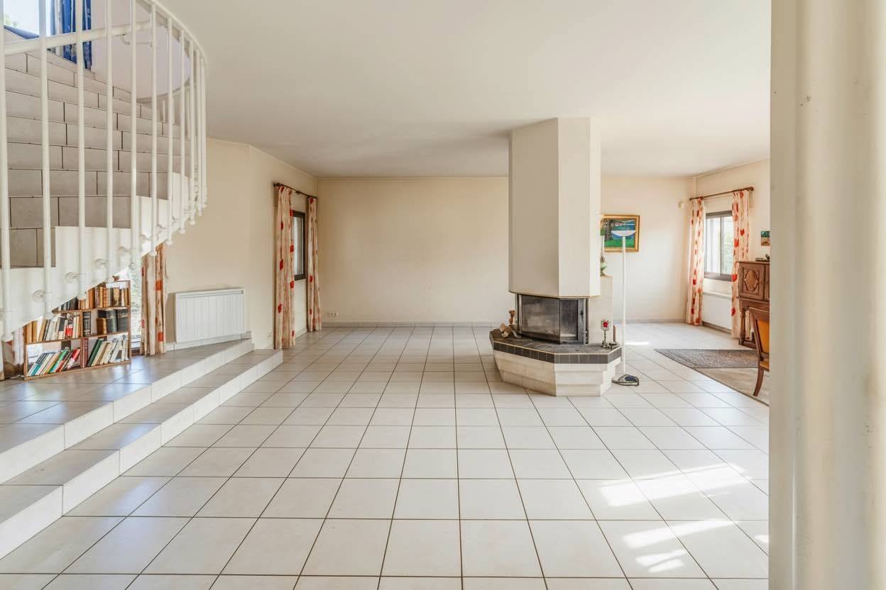 Maison 5 pièces 185 m² · à Bessan · 185 m² · 469 000 €
