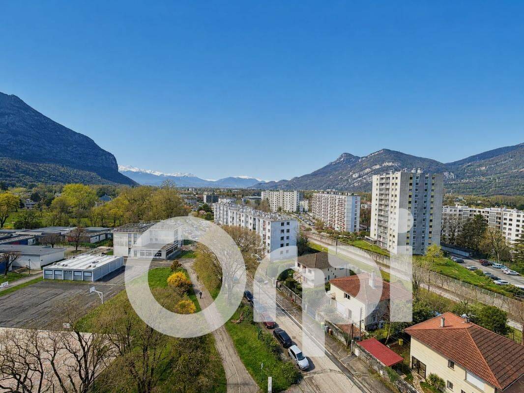Appartement 5 pièces 106 m² · à Saint-Égrève · 106 m² · 315 000 €