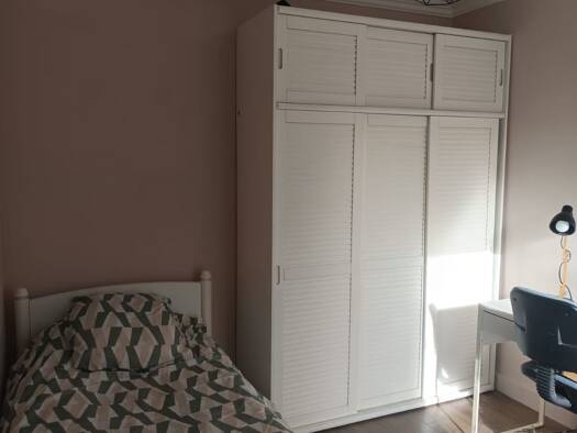 Colocation à louer 470 € 11 m² Étage 2/3 disponible dès maintenant Aguado Évry-Courcouronnes 91000