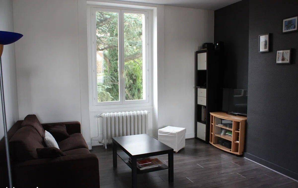 Appartement 4 pièces 91 m² · à Saint-Étienne · 91 m² · 630 €