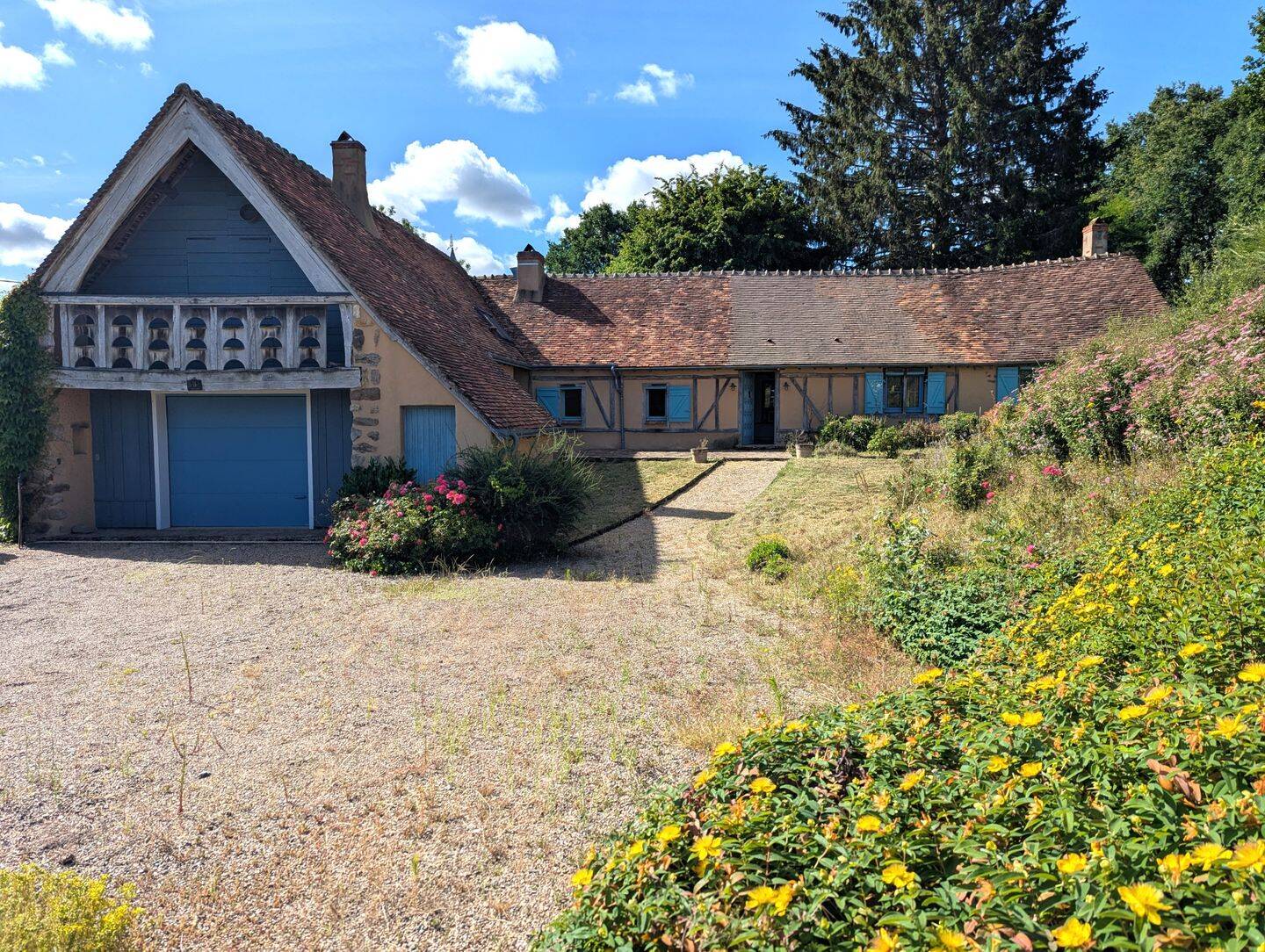 Maison 4 pièces 180 m² · à Le Magny · 180 m² · 285 000 €