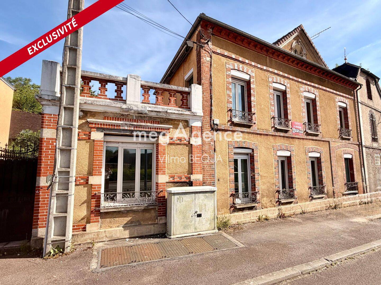 Maison 13 pièces 306 m² · à Paron · 306 m² · 380 000 €