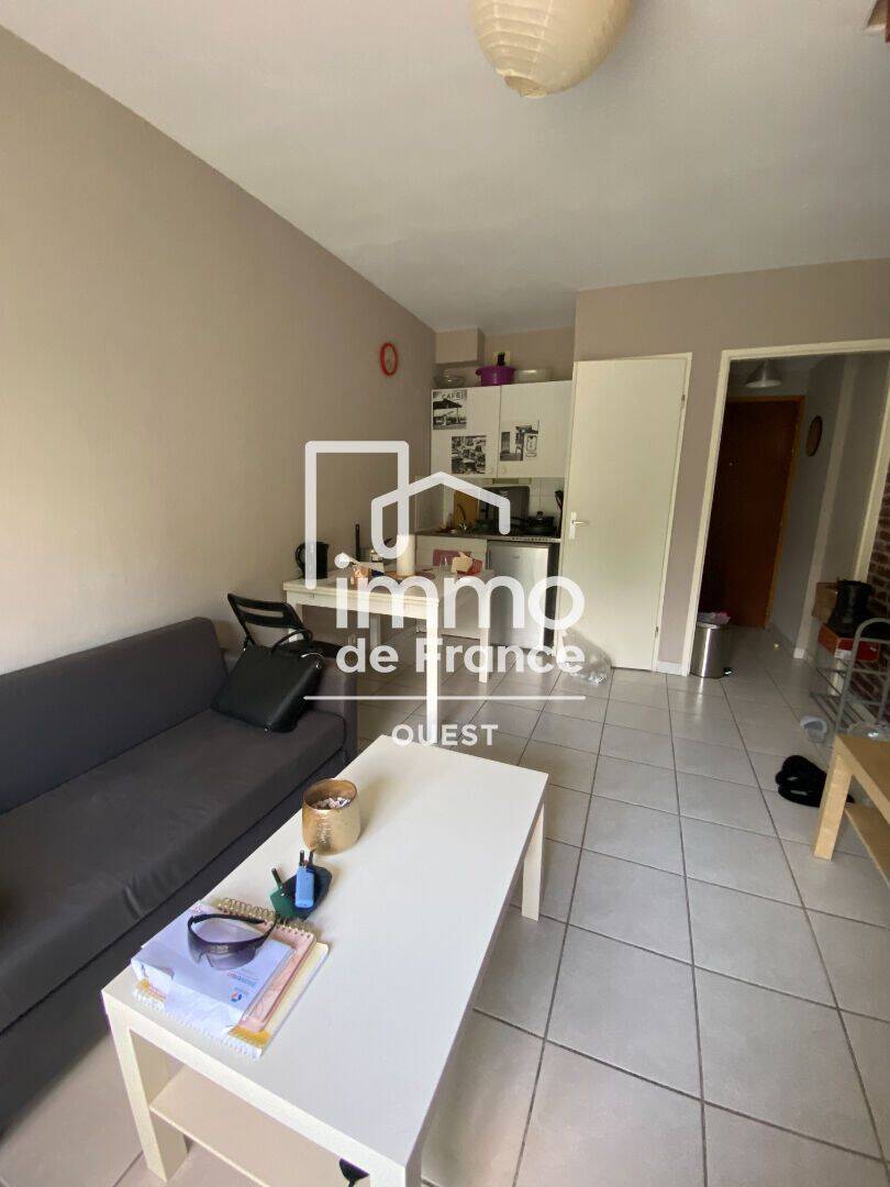 Appartement 1 pièce 28 m² · à Angers · 28 m² · 557 €