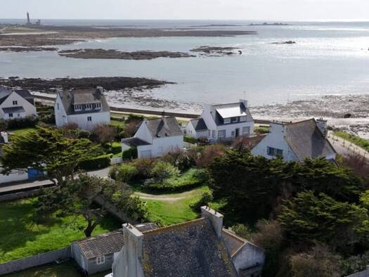 Maison à vendre 249 000 € 7 pièces 5 chambres 135 m² 612 m² de terrain Saint Guenole-Saint Pierre Penmarch 29760