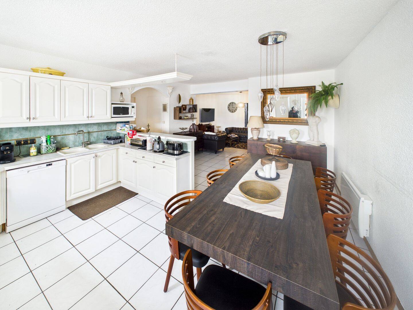 Appartement 4 pièces 83 m² · à Évian-les-Bains · 83 m² · 299 000 €