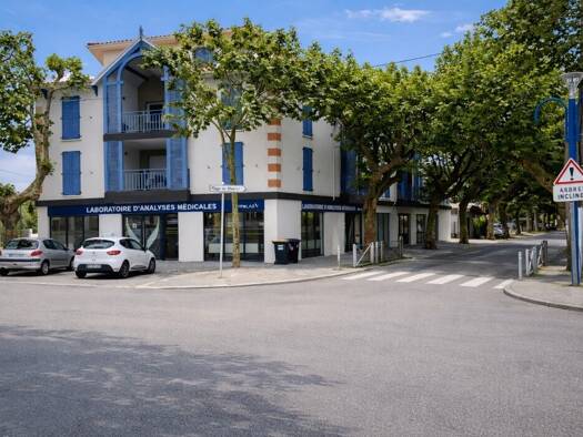 Local commercial à vendre 310 000 € 112 m² de surface de vente Sud Ouest Andernos-les-Bains 33510